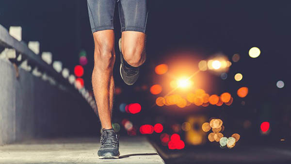 Hướng dẫn chạy bộ vào buổi tối đúng cách - hiệu quả - an toà
