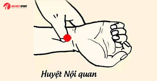 huong-dan-cach-bam-huyet-chua-mat-ngu-don-gian-hieu-qua