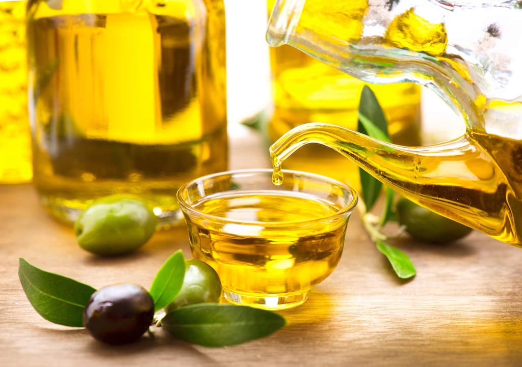 Không nên bỏ qua công dụng làm đẹp từ dầu Olive?