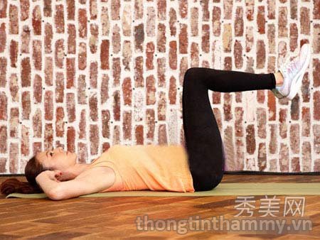 Mách bạn 7 động tác có được vòng eo thon gọn