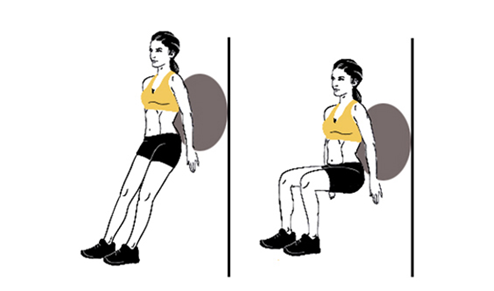 Squats với bóng Squats với bóng