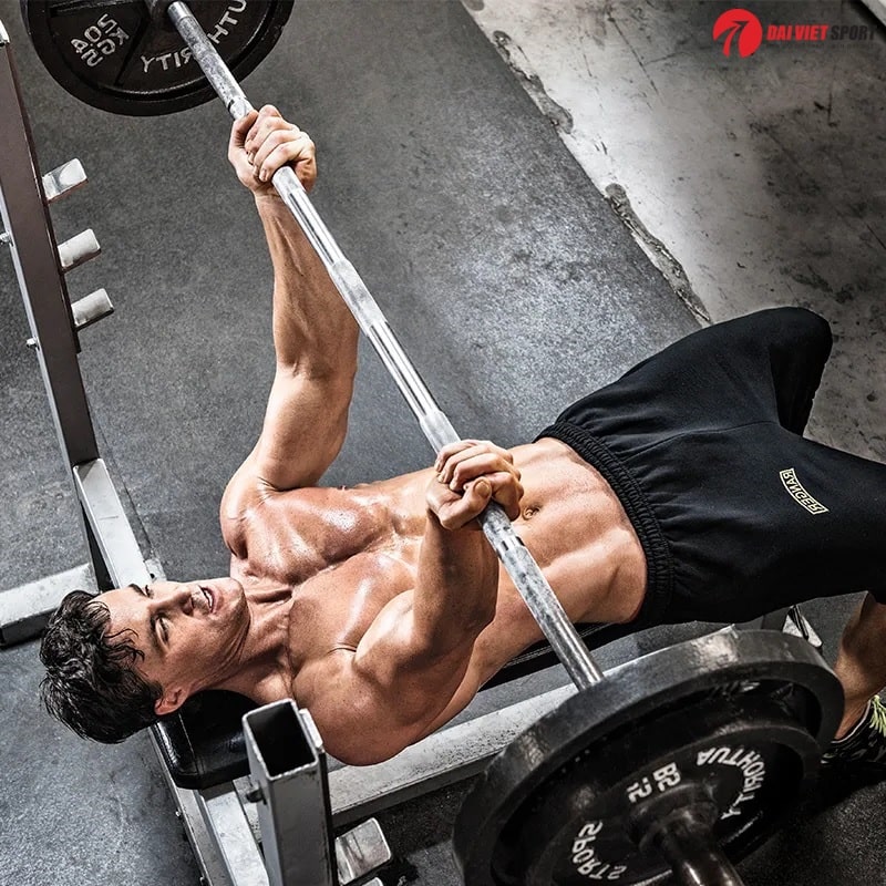 Bài tập Reverse grip bench press