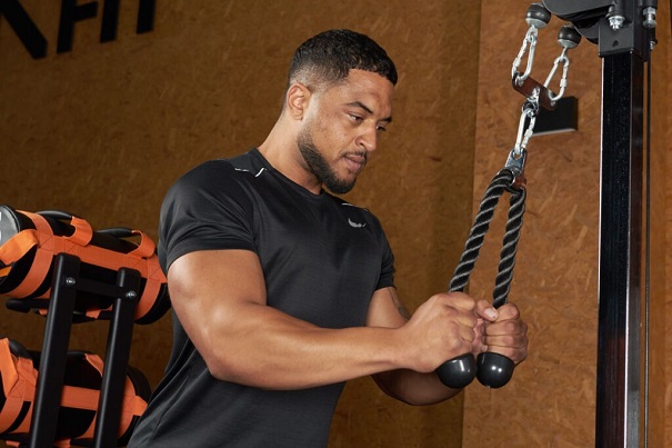 bai-tap-triceps-pushdown