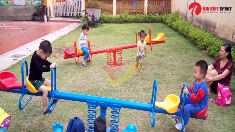 Cầu Bập Bênh Ngoài Trời DV-020