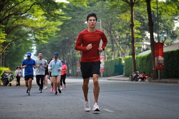 Chạy bộ thường xuyên giúp tinh trùng khỏe