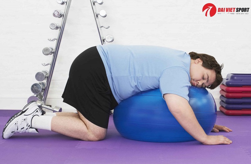 Dấu hiệu tập quá sức khi tập gym tại nhà