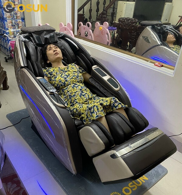 ghe-massage-toan-than-9