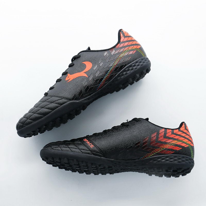 Giày đá bóng Zocker Space Đen