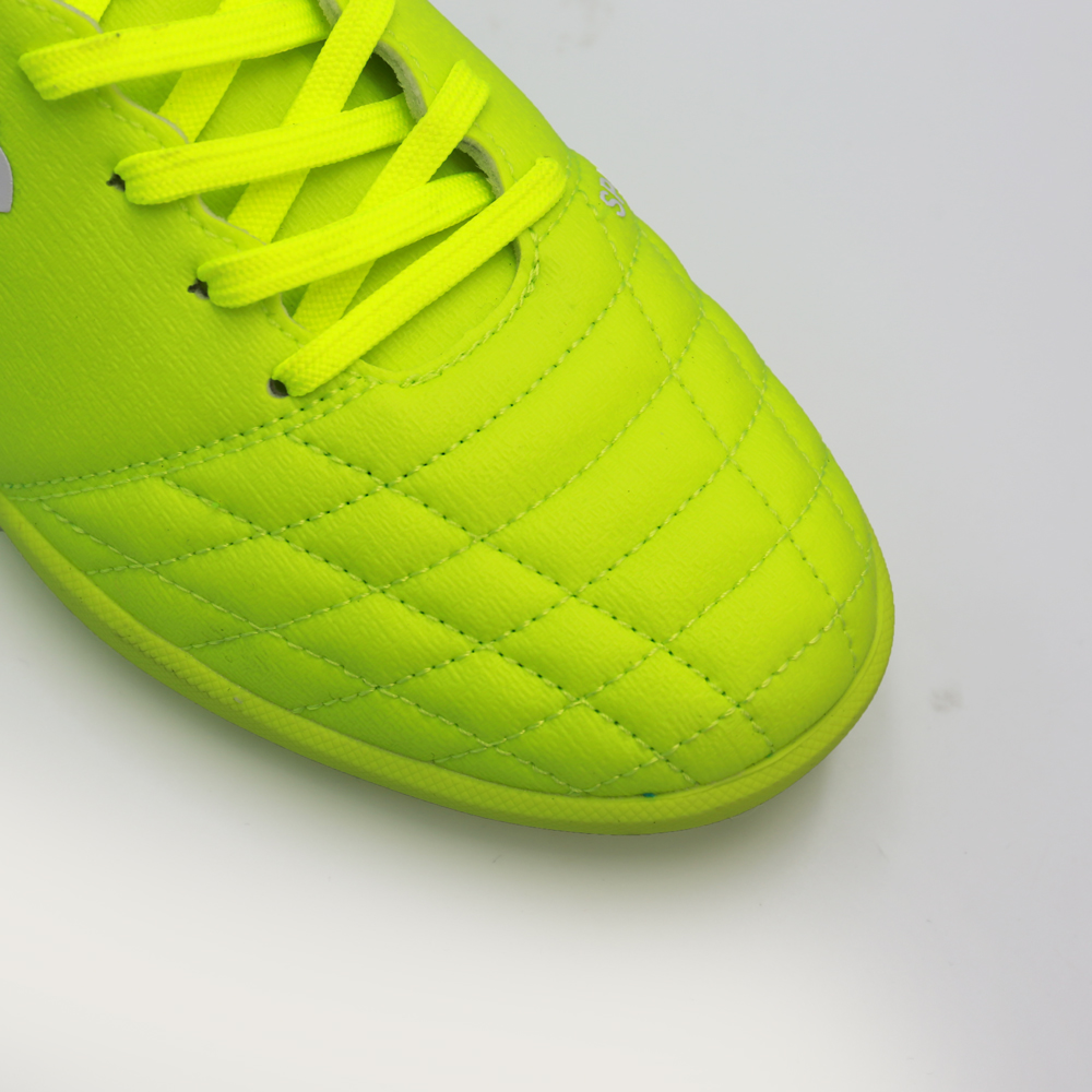 Giày đá bóng Zocker Space Xanh nõn chuối