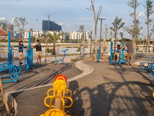 hieu-ve-may-tap-the-duc-ngoai-troi