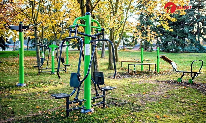 Phát triển thể thao cộng đồng với dụng cụ tập ngoài trời