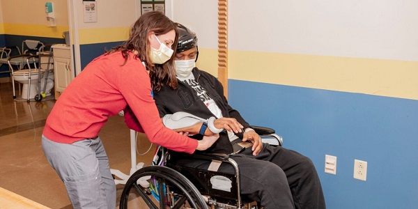 phuc-hoi-nguoi-liet-van-dong-sau-tai-bien