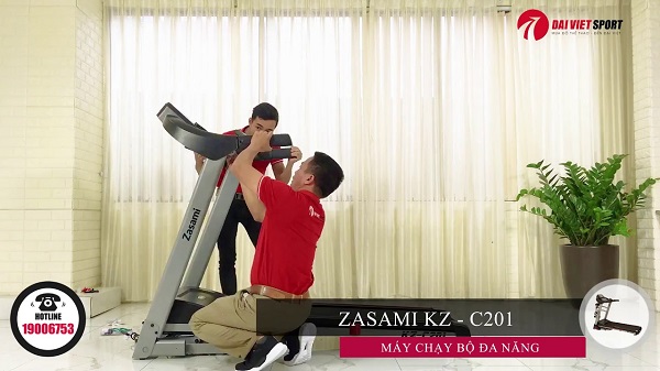 review-may-chay-bo-dien-zasami-kz-c201-13