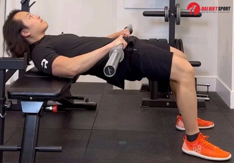 Tập giàn tạ cho người bị thoát vị đĩa đệm