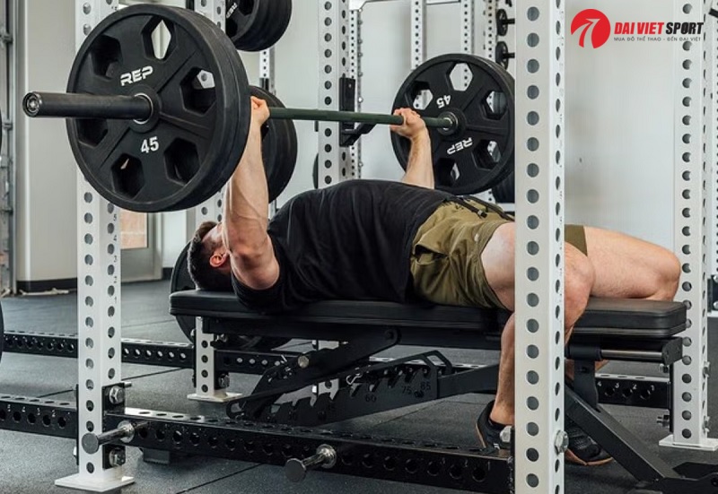 Tập giàn tạ sai kỹ thuật nguy hiểm thế nào?