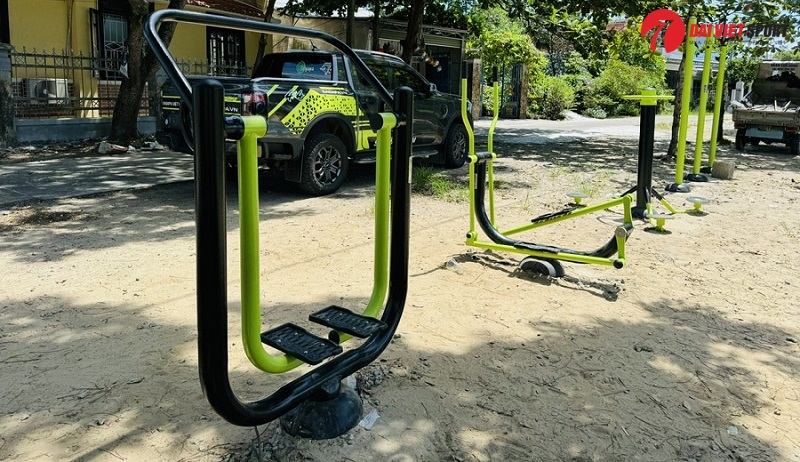 Thiết bị thể thao ngoài trời trong nước và nhập khẩu: Nên chọn loại nào?