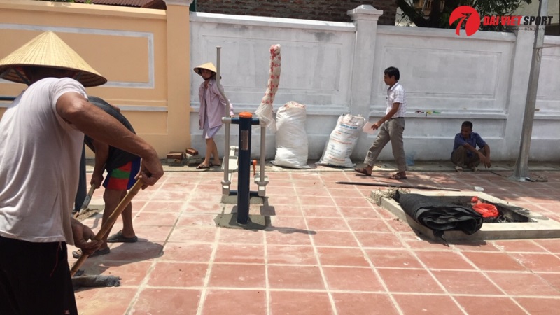 Tiêu chuẩn an toàn khi lắp đặt thiết bị thể dục ngoài trời theo quy định hiện hành