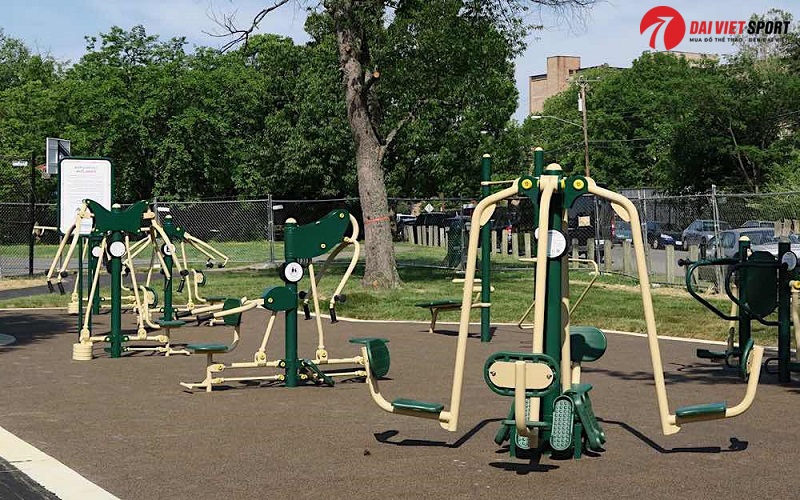 Vì sao nhiều địa phương đầu tư thiết bị thể thao ngoài trời?
